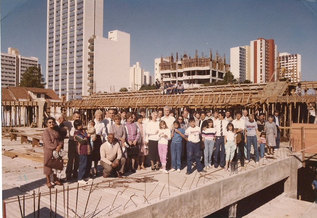 Construção do Ginásio - 1985