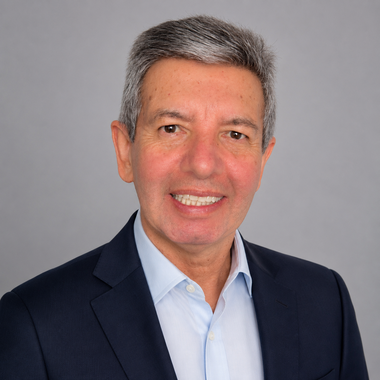 Luis Mota